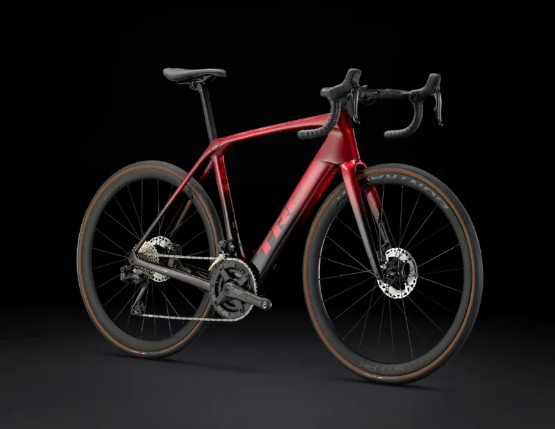 Trek Domane+ SLR 7 Ultegra Di2 Electric Road Bike 2025 in Carbon Red Smoke-7